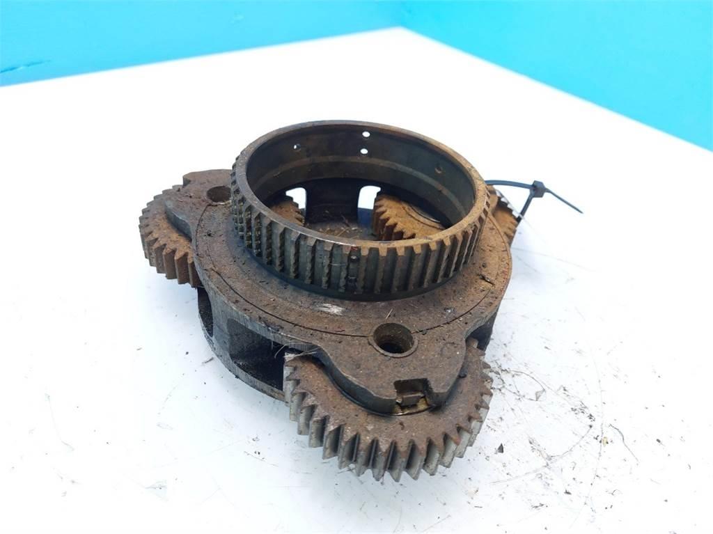 Ford 8210 Getriebe