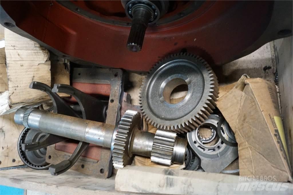 Ford 8340 Getriebe