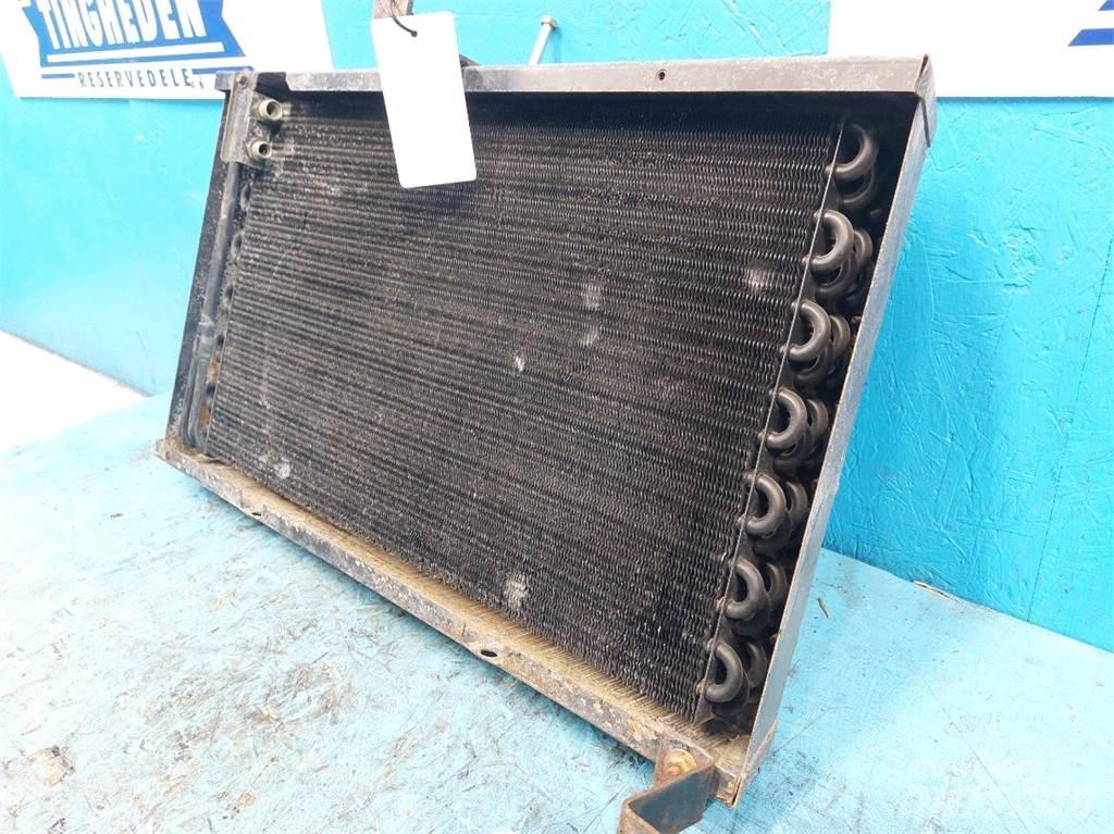Ford 8670 Radiatoren