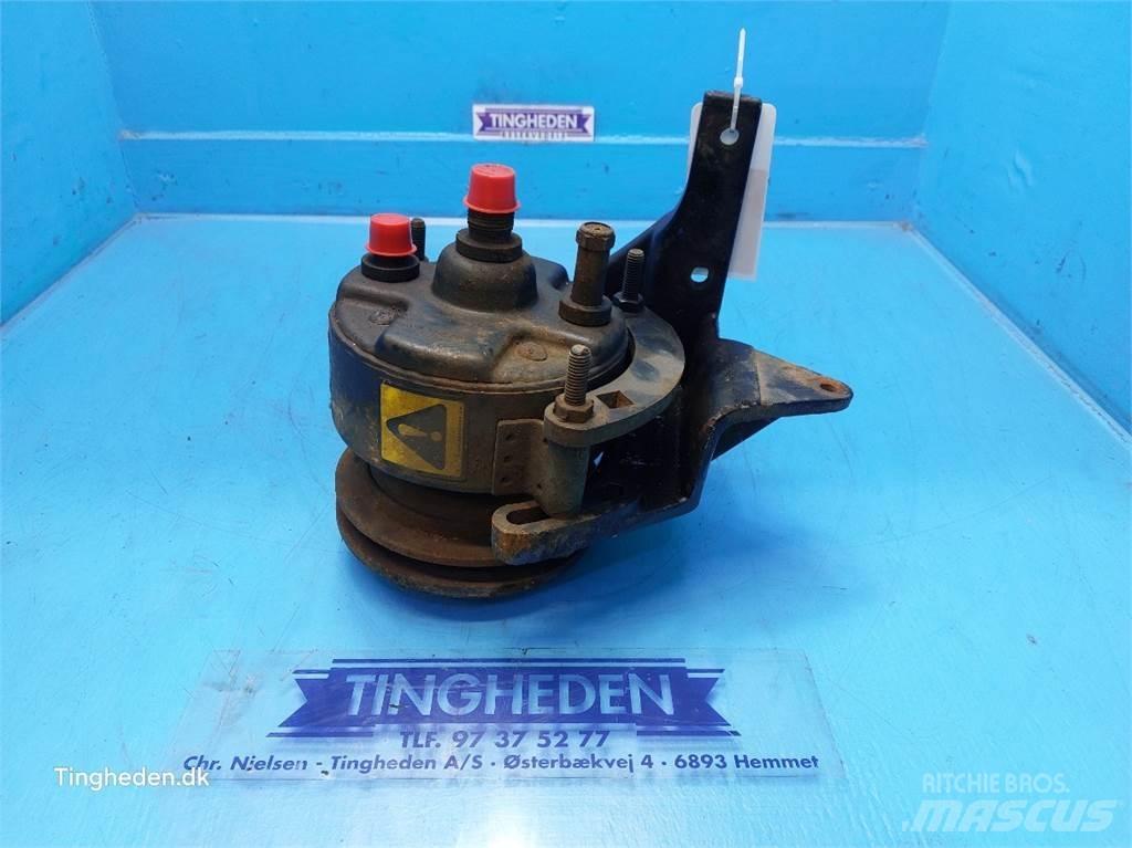 Ford TW15 Radiatoren