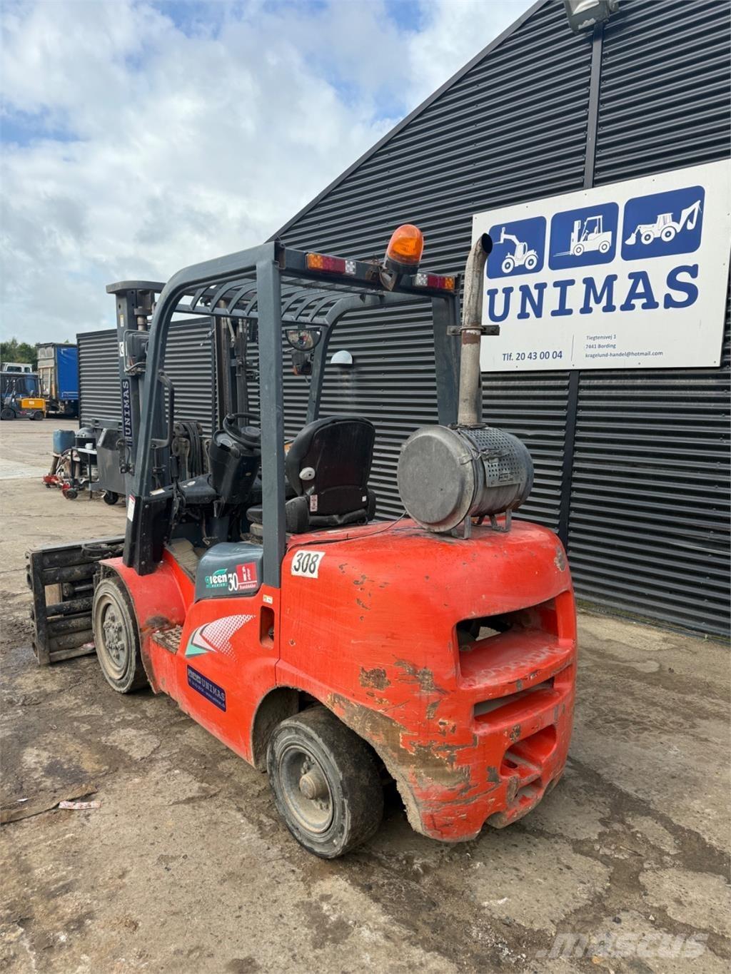 Heli CPCD30 Diesel heftrucks