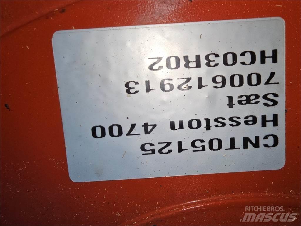 Hesston 4700 Sonstige Grünlandgeräte
