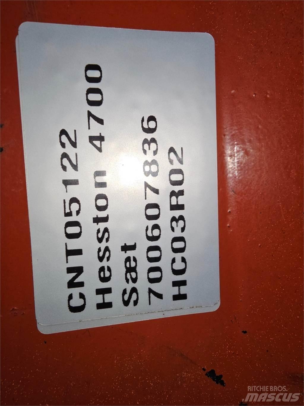 Hesston 4700 Sonstige Grünlandgeräte