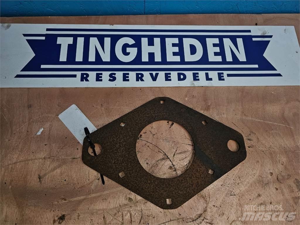 Hesston 4700 Sonstige Grünlandgeräte