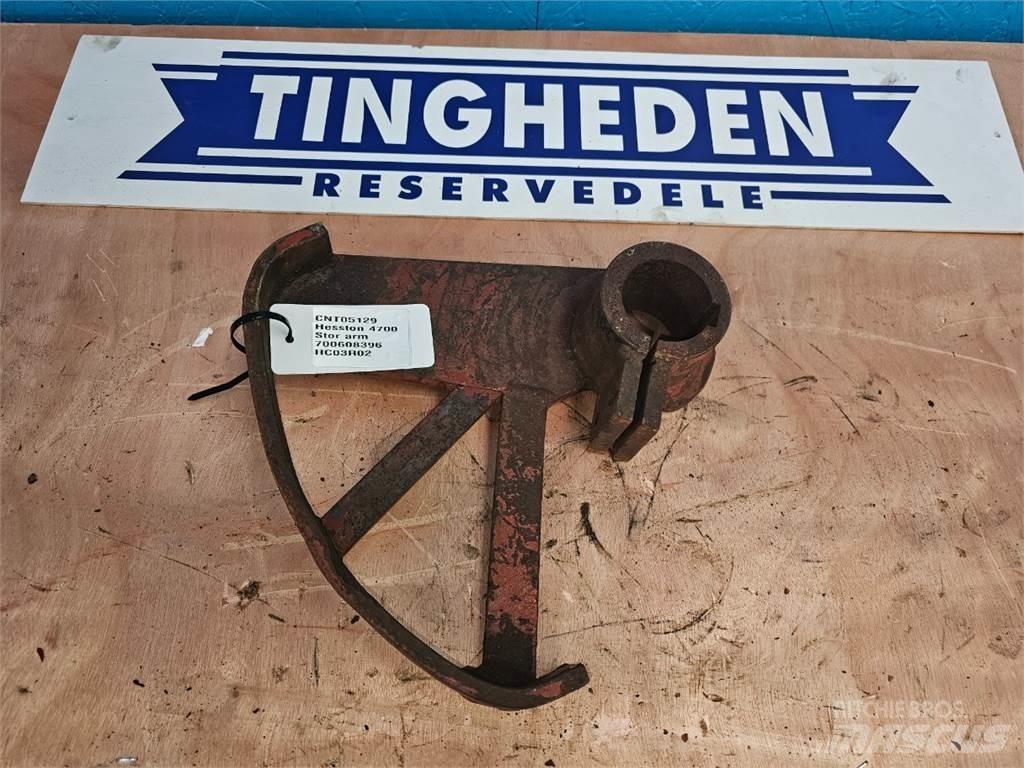 Hesston 4700 Sonstige Grünlandgeräte