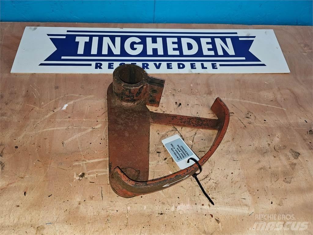 Hesston 4700 Sonstige Grünlandgeräte