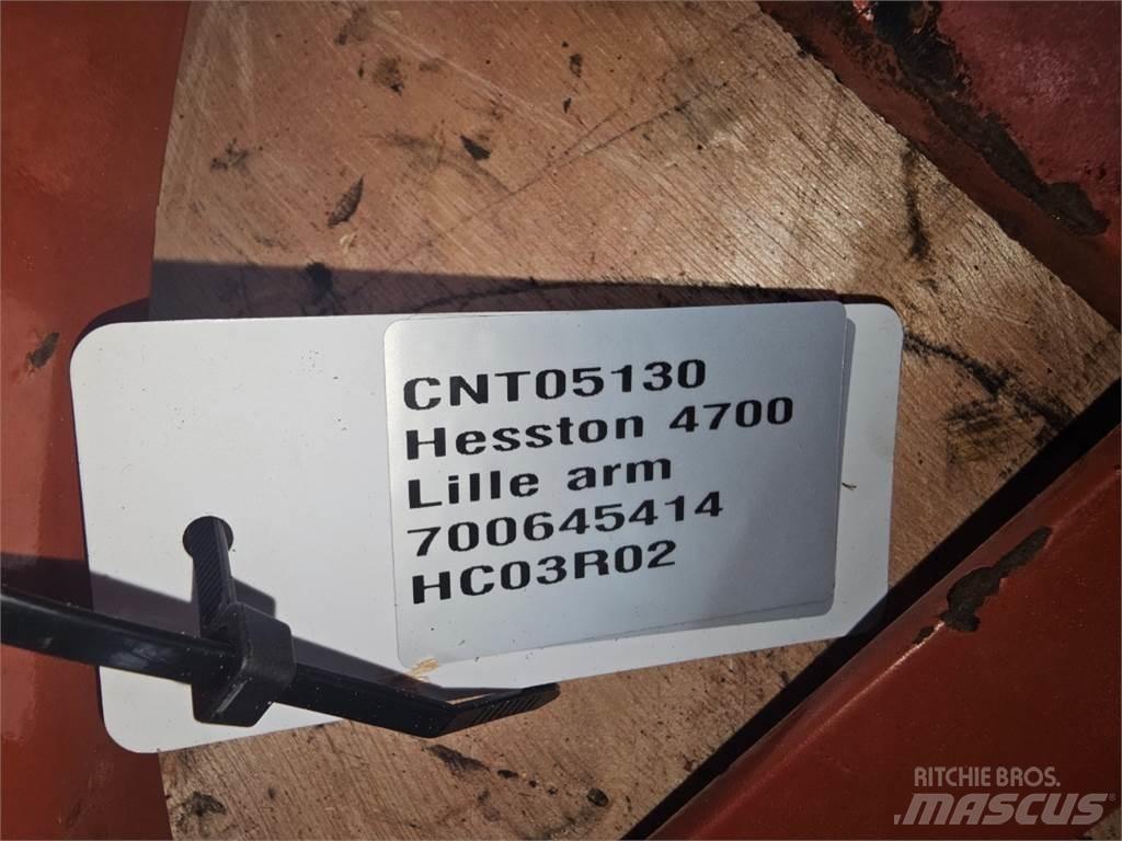 Hesston 4700 Sonstige Grünlandgeräte