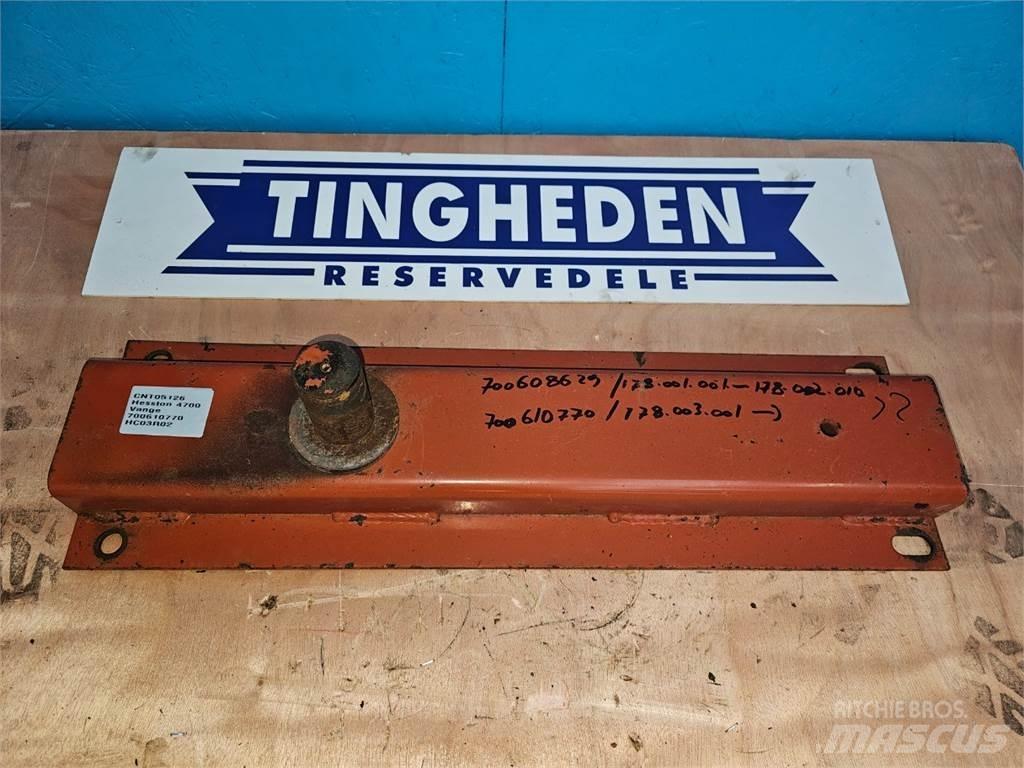Hesston 4700 Sonstige Landmaschinen