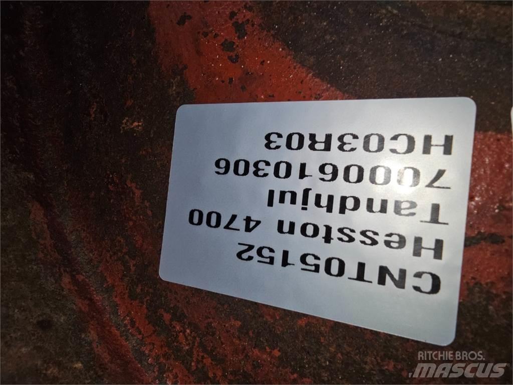Hesston 4700 Sonstige Grünlandgeräte
