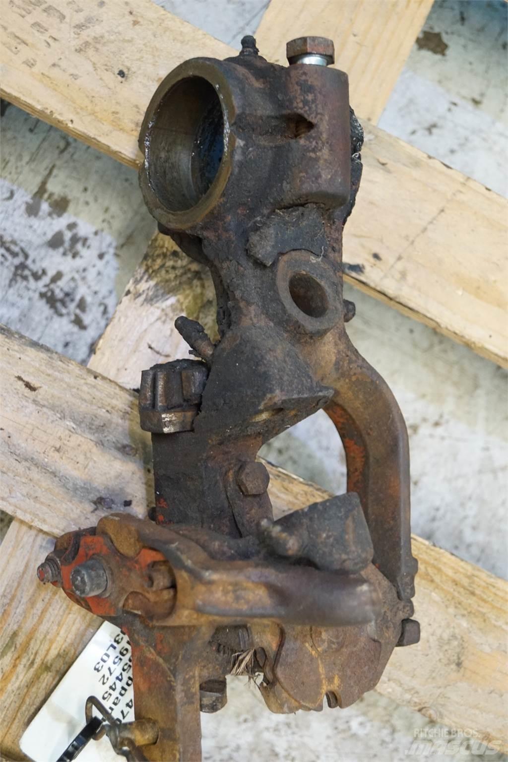 Hesston 4700 Sonstige Grünlandgeräte
