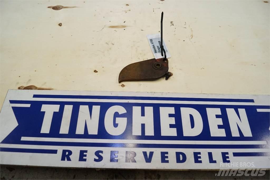 Hesston 4700 Sonstige Grünlandgeräte
