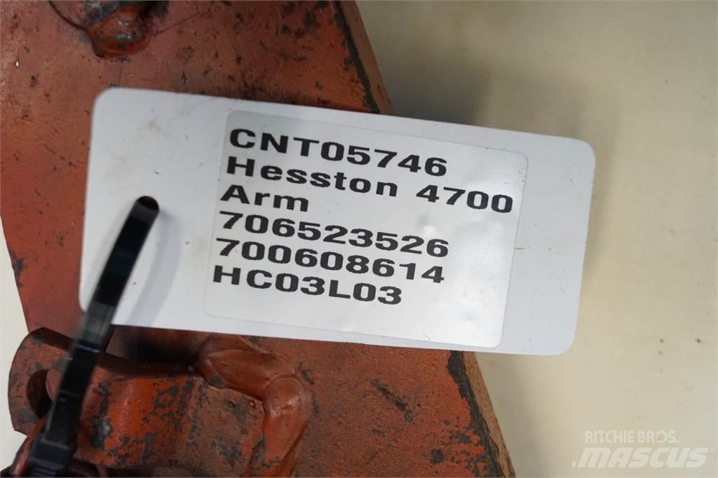 Hesston 4700 Sonstige Grünlandgeräte