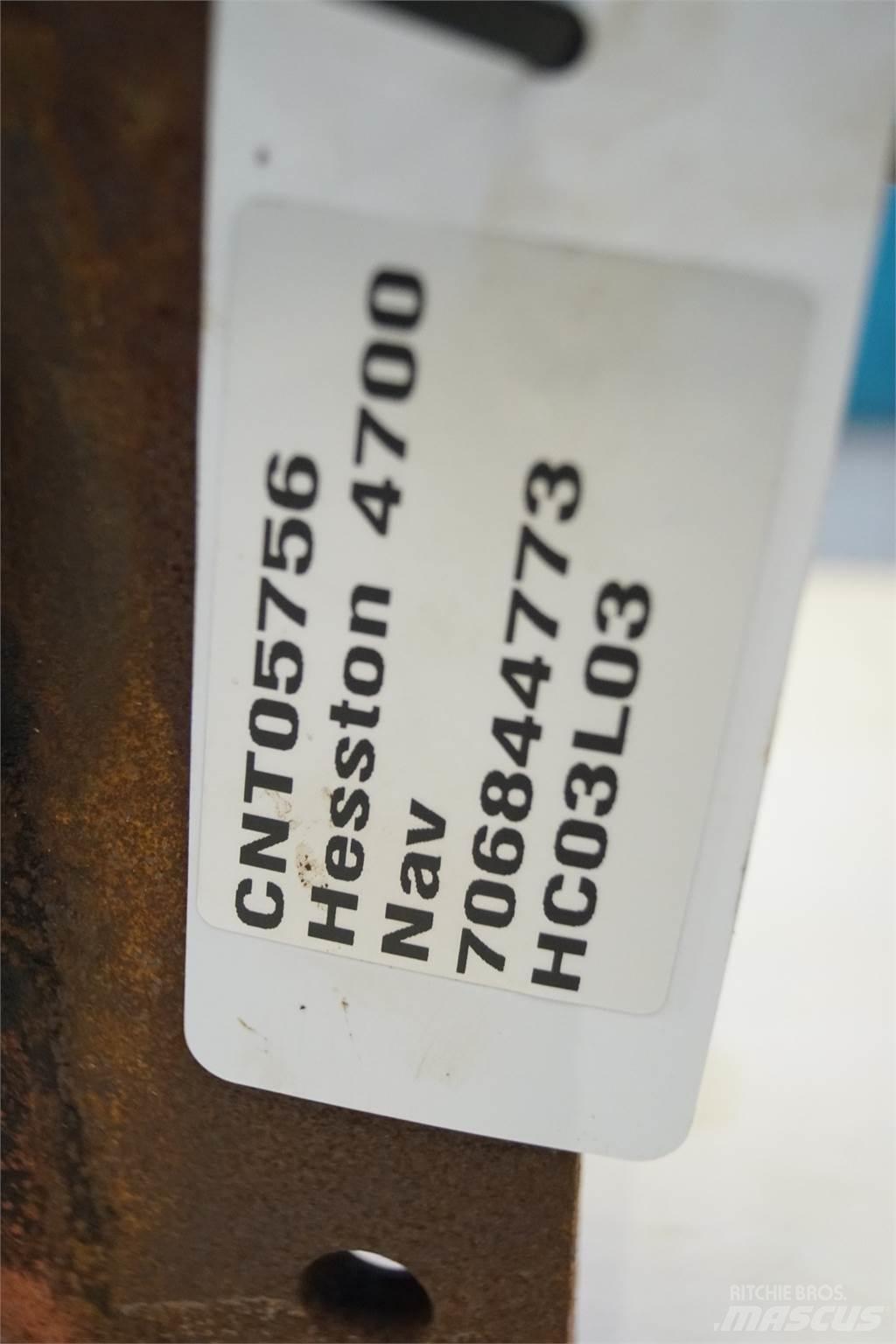 Hesston 4700 Sonstige Grünlandgeräte