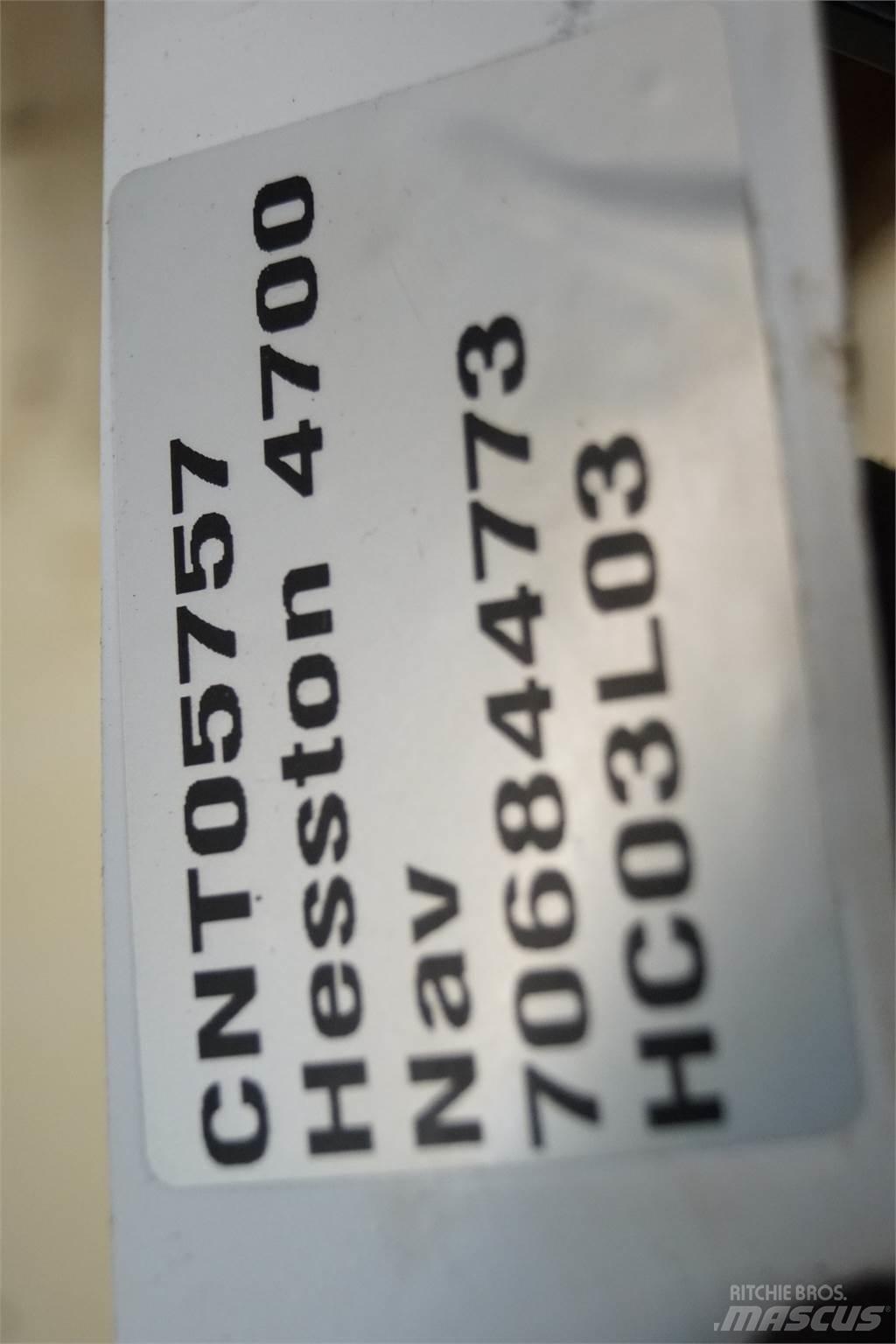 Hesston 4700 Sonstige Grünlandgeräte
