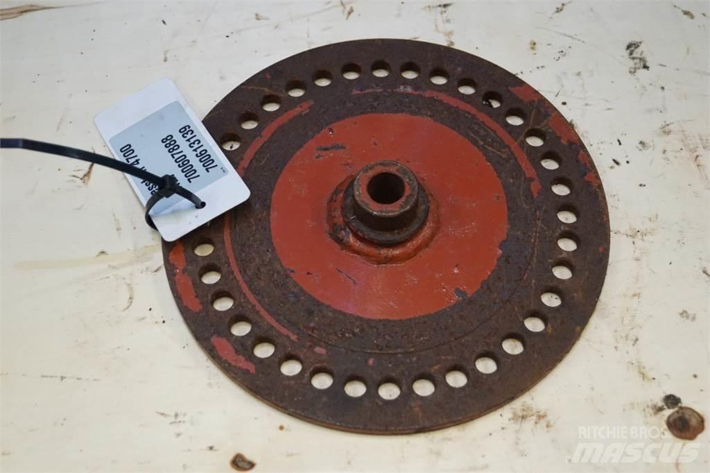 Hesston 4700 Sonstige Grünlandgeräte