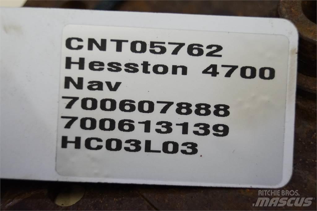 Hesston 4700 Sonstige Grünlandgeräte