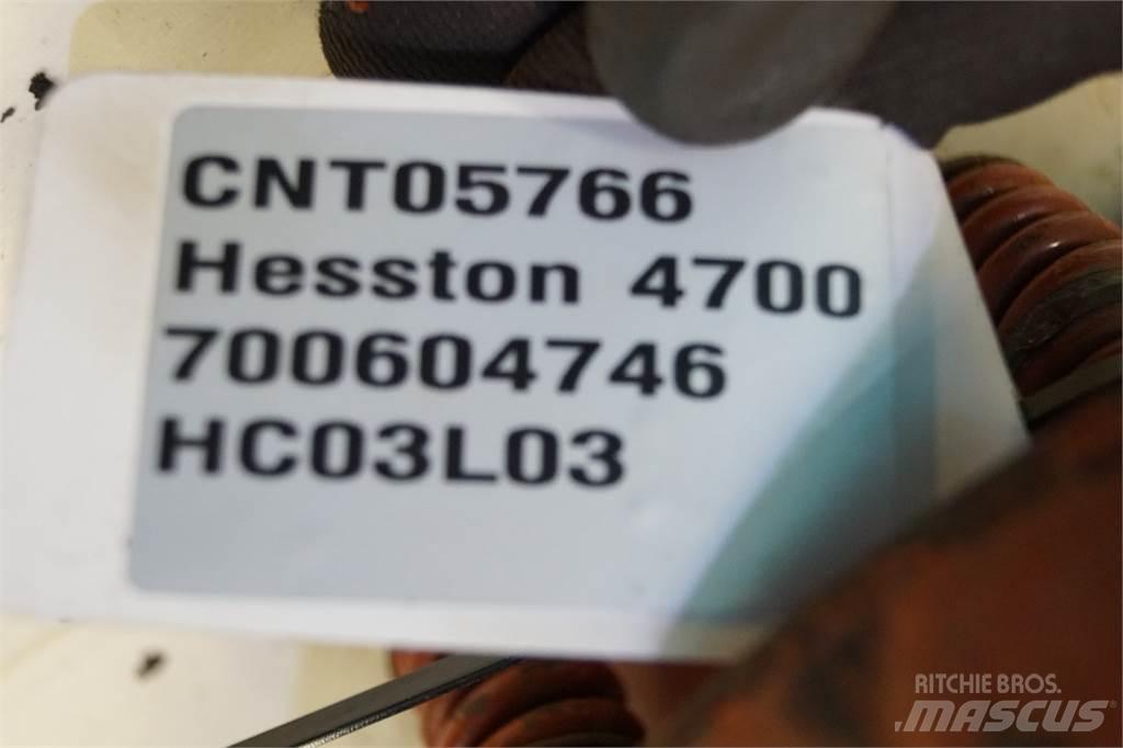 Hesston 4700 Sonstiges Traktorzubehör