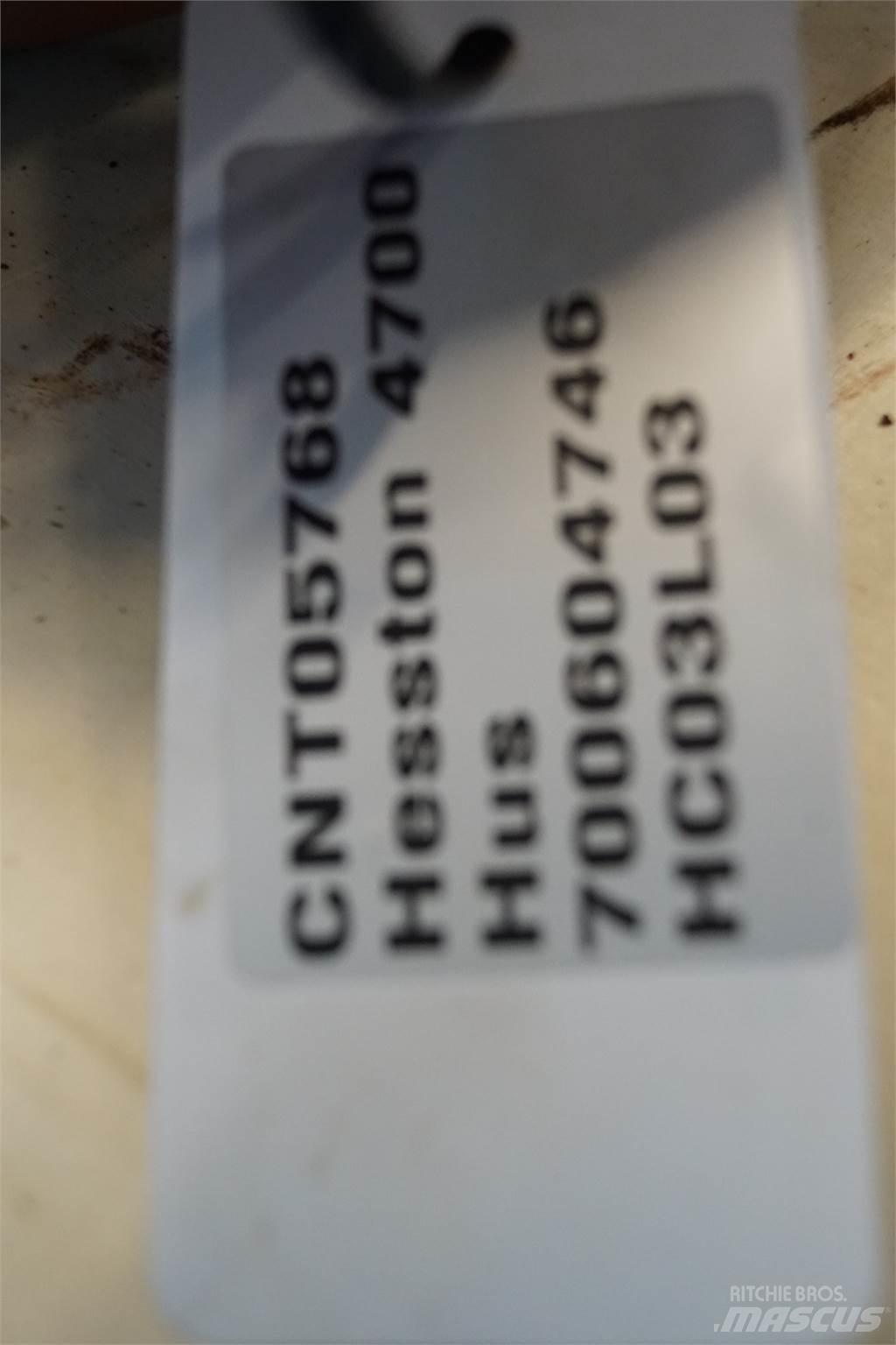 Hesston 4700 Sonstiges Traktorzubehör