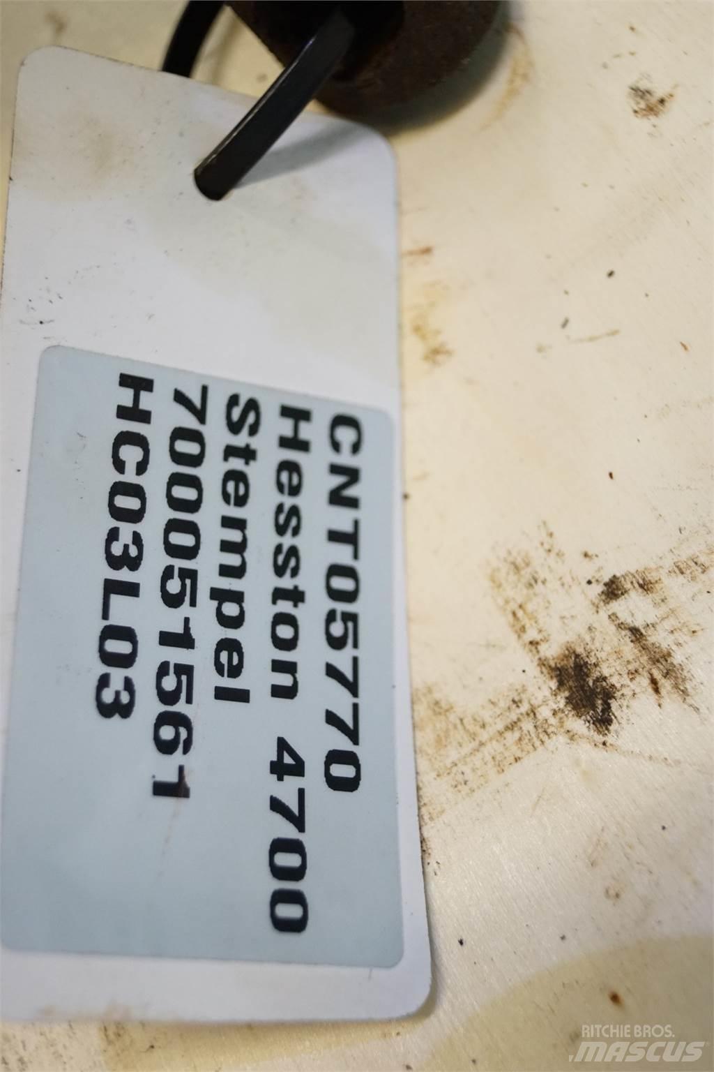 Hesston 4700 Hydraulik