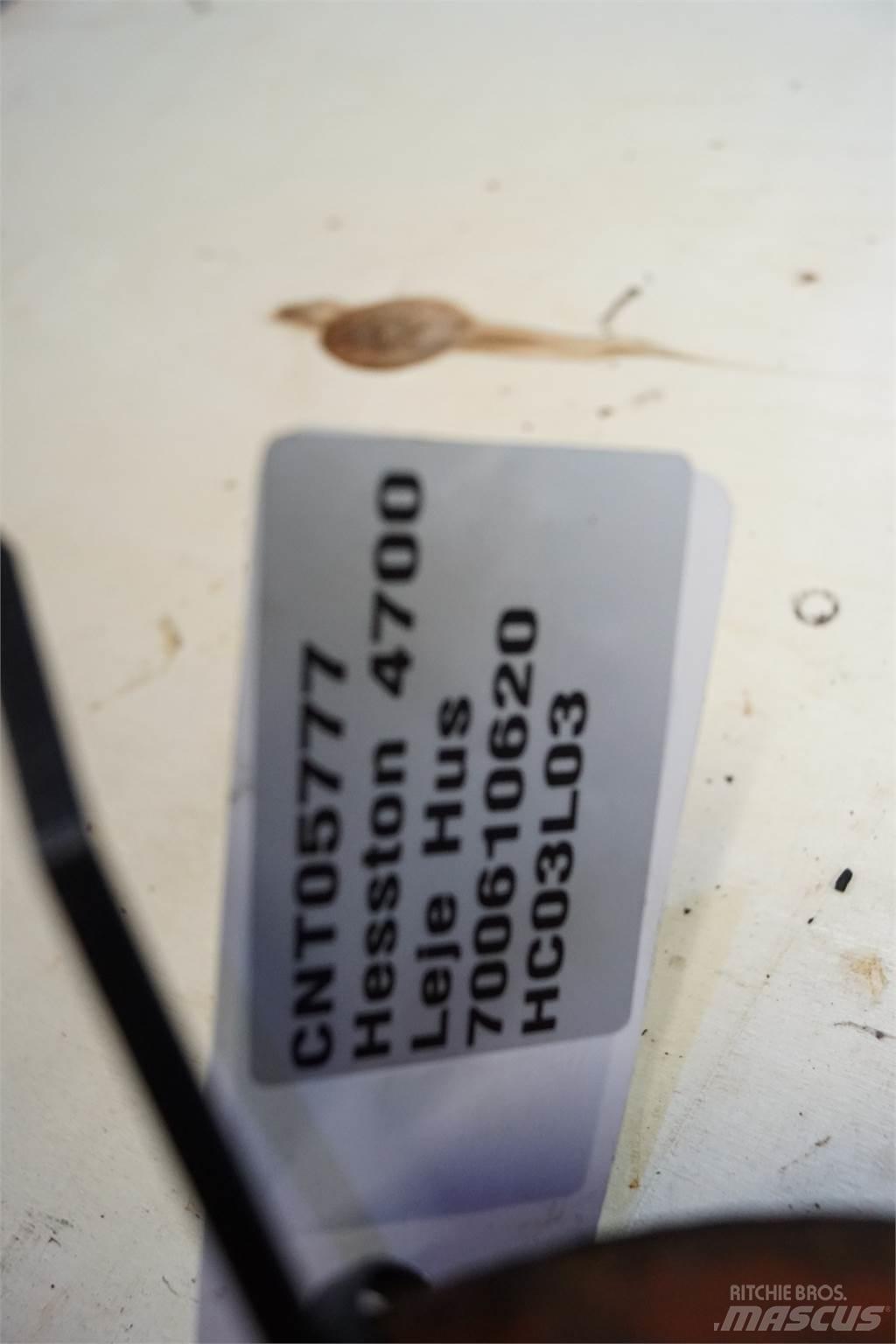 Hesston 4700 Sonstige Grünlandgeräte