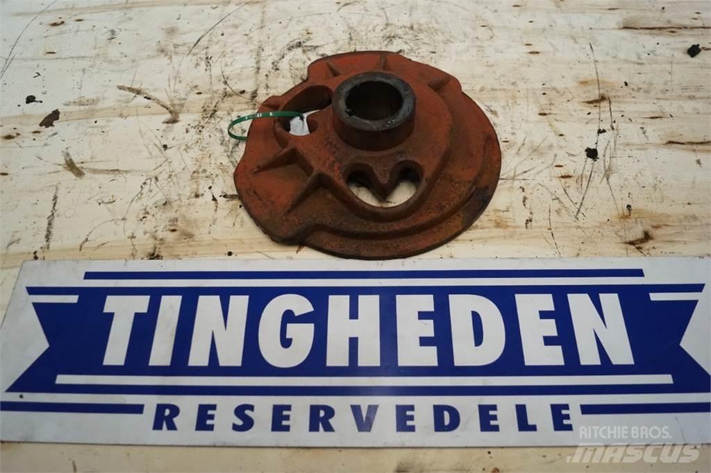 Hesston 4700 Sonstige Grünlandgeräte