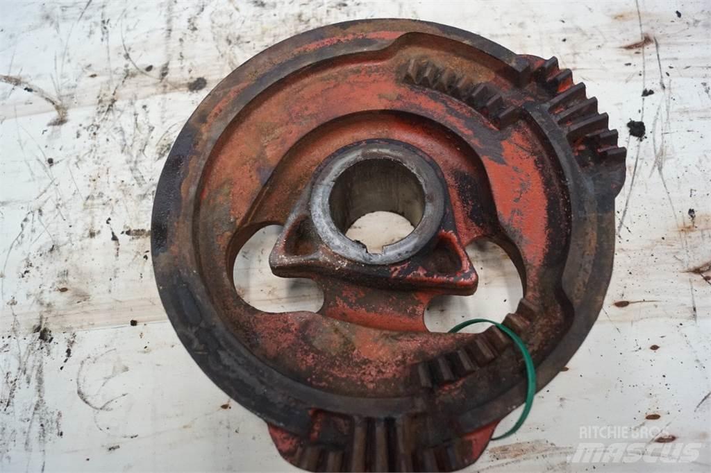 Hesston 4700 Sonstige Grünlandgeräte
