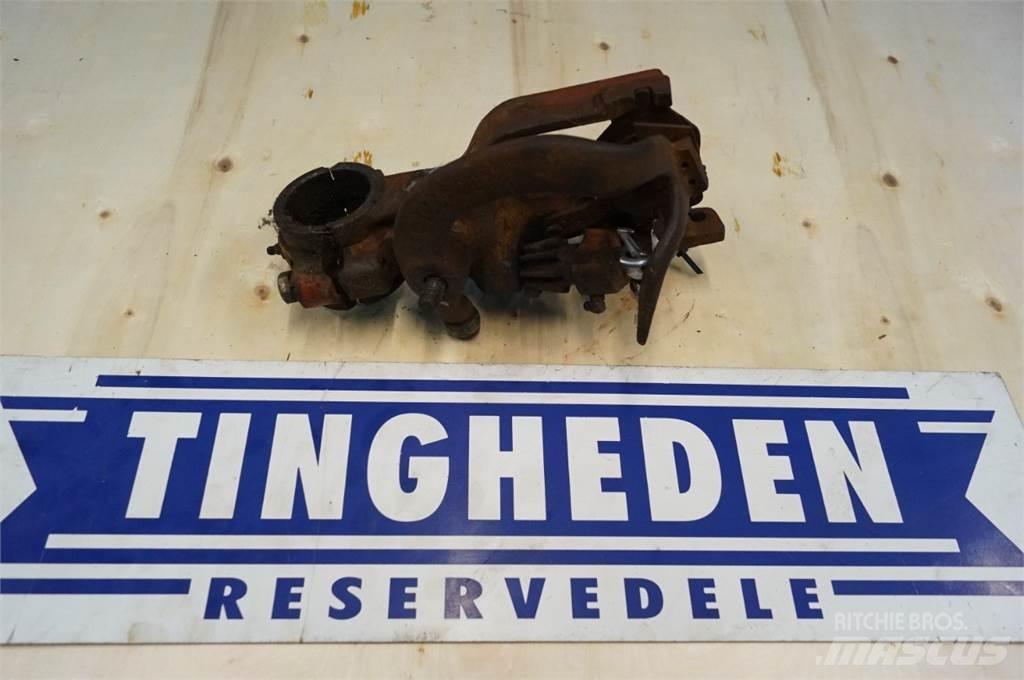 Hesston 4700 Sonstige Grünlandgeräte