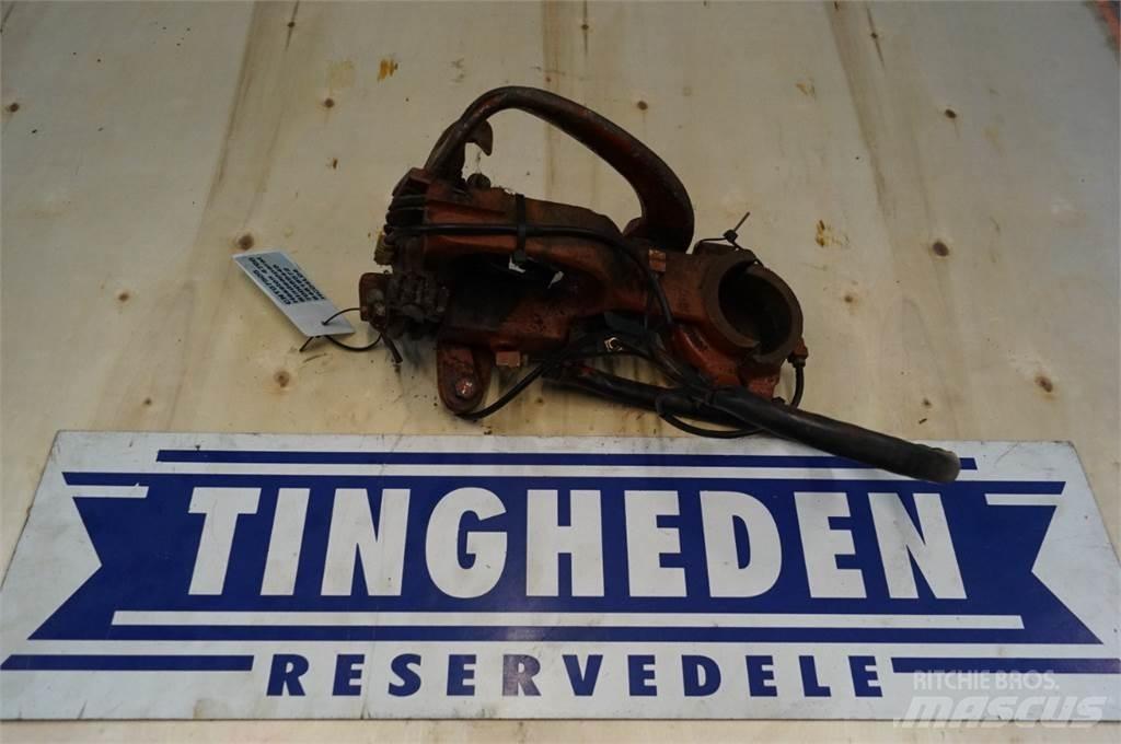 Hesston 4700 Sonstige Grünlandgeräte