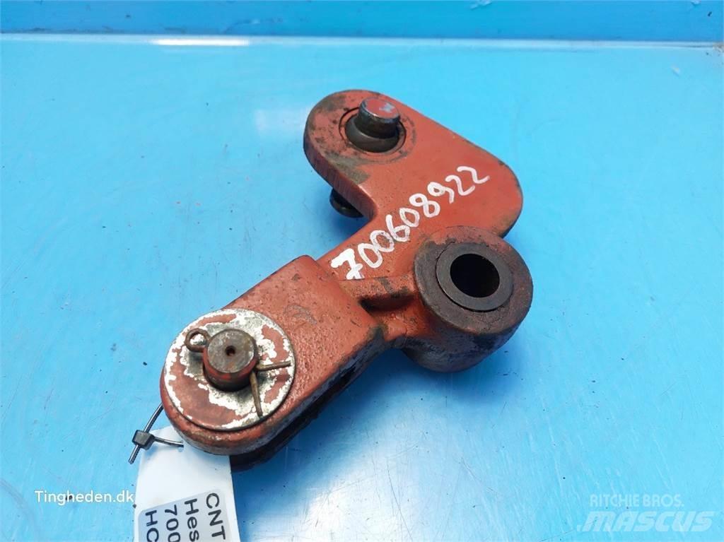 Hesston 4700 Ballenklammer