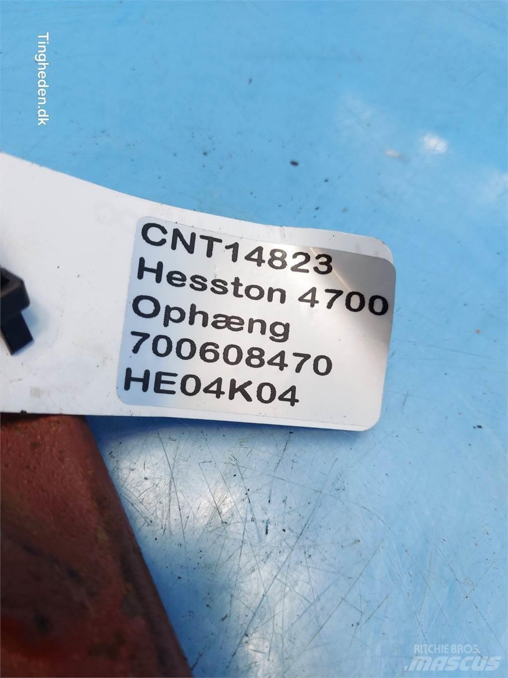 Hesston 4700 Sonstige Grünlandgeräte
