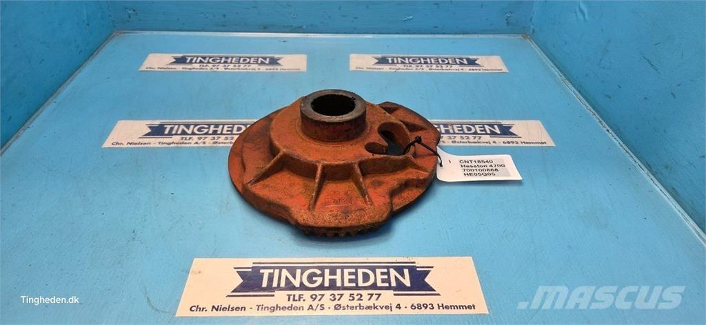Hesston 4700 Sonstige Grünlandgeräte