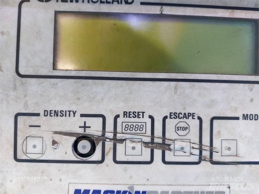 Hesston 4860 Elektronik