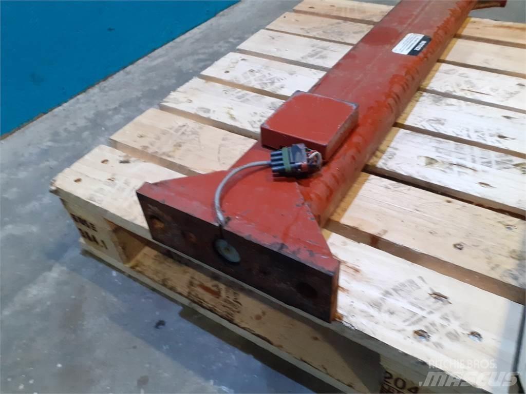 Hesston 4900 Sonstige Grünlandgeräte