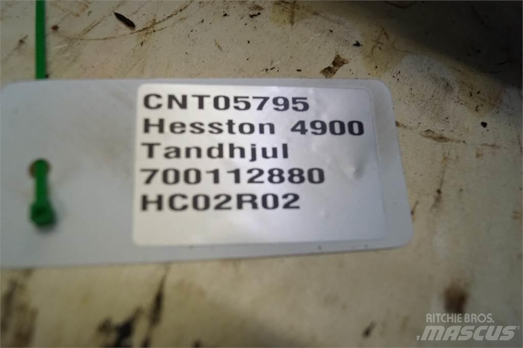 Hesston 4900 Sonstige Grünlandgeräte