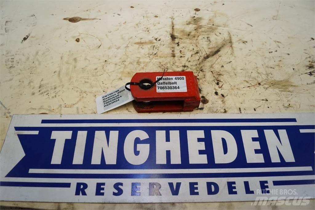 Hesston 4900 Sonstige Grünlandgeräte