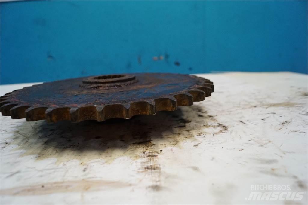 Hesston 4900 Sonstige Landmaschinen