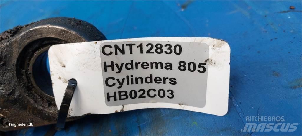 Hydrema 805 LKW-Achsen