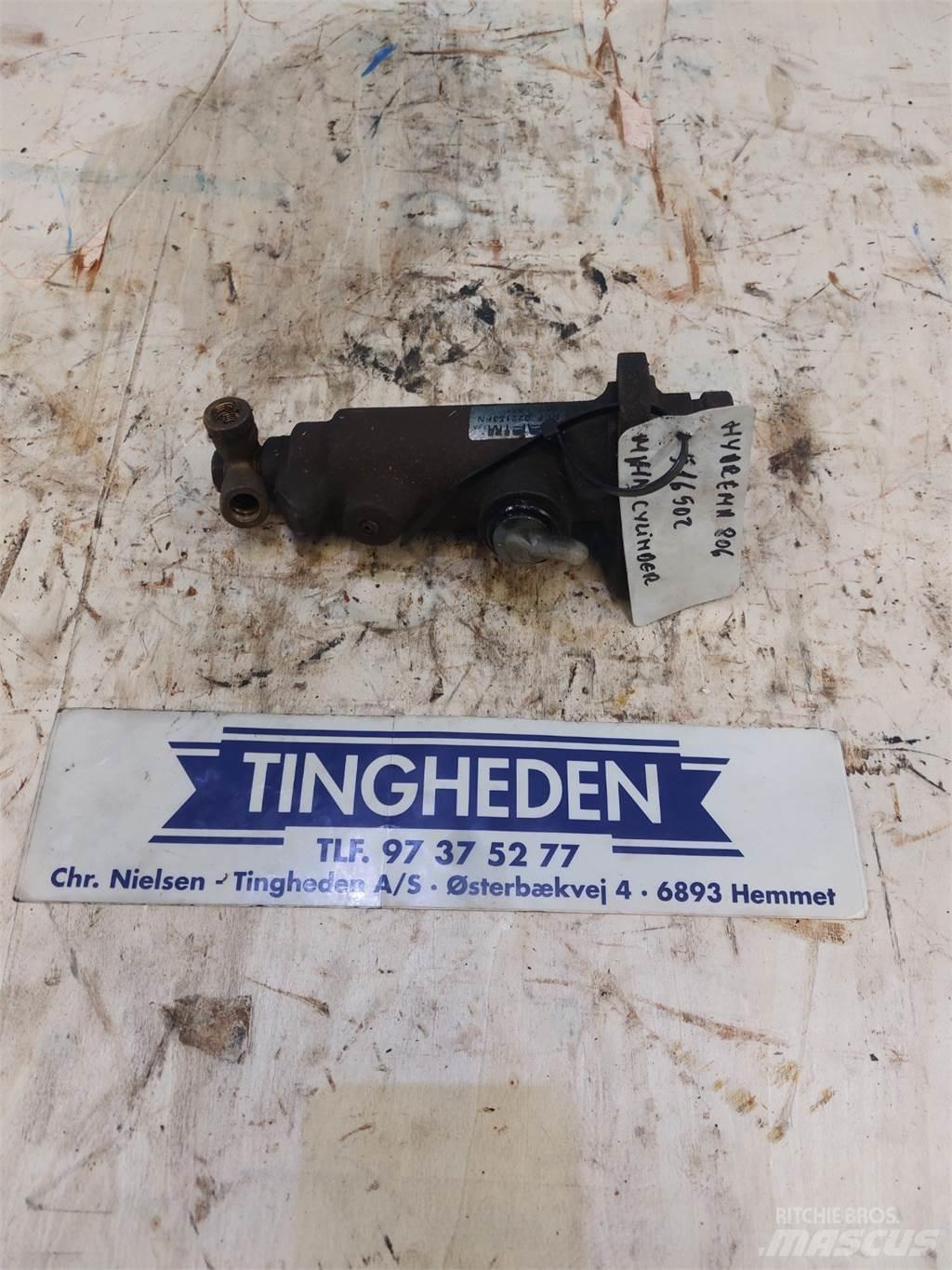 Hydrema 806 Motoren