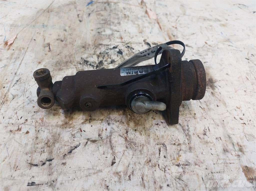 Hydrema 806 Motoren