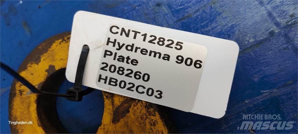 Hydrema 806 Schaufeln