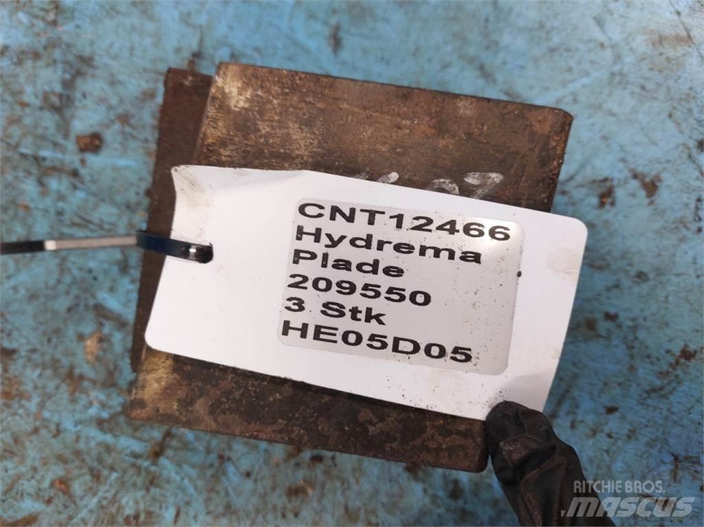 Hydrema 906 Ausleger