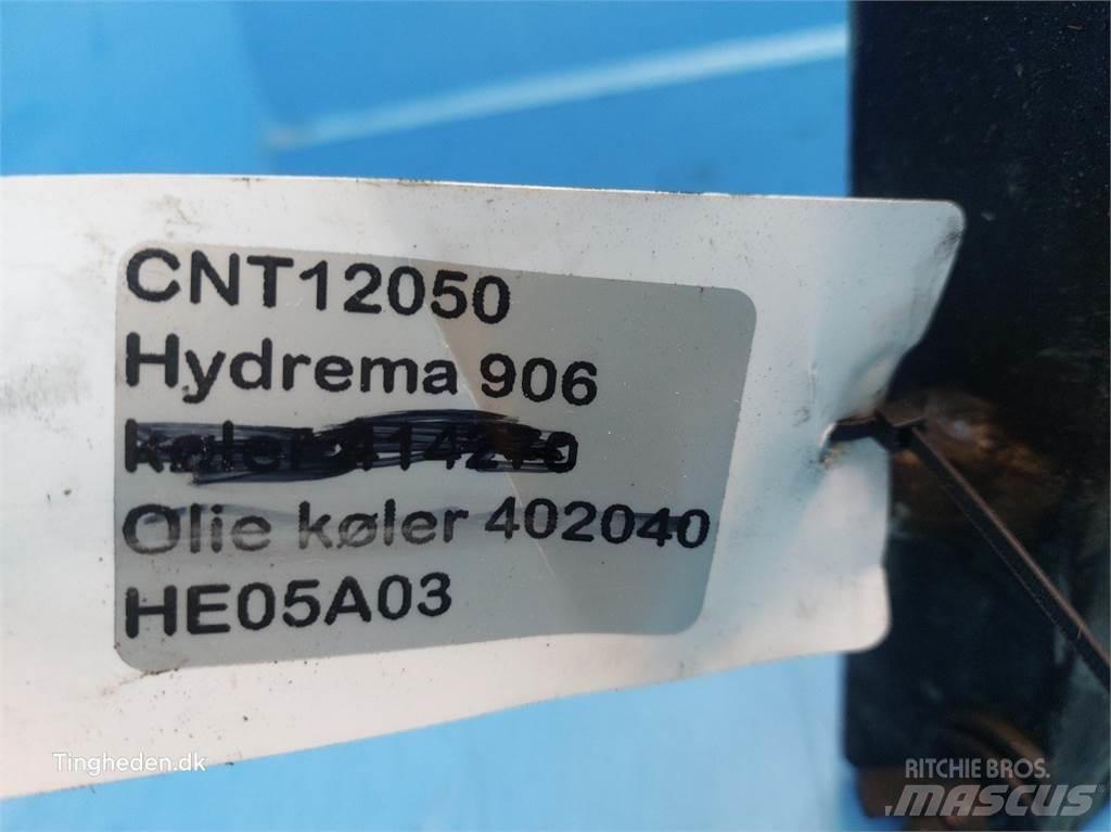 Hydrema 906 Radiatoren