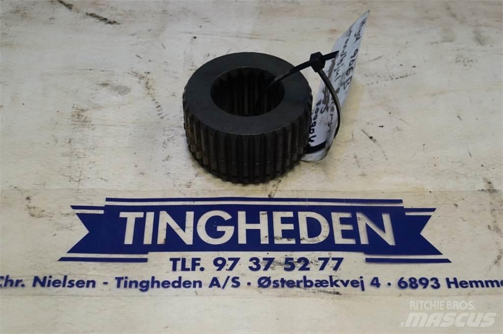 Hydrema 906B LKW-Achsen