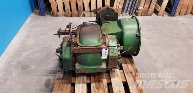 John Deere 1065 Getriebe