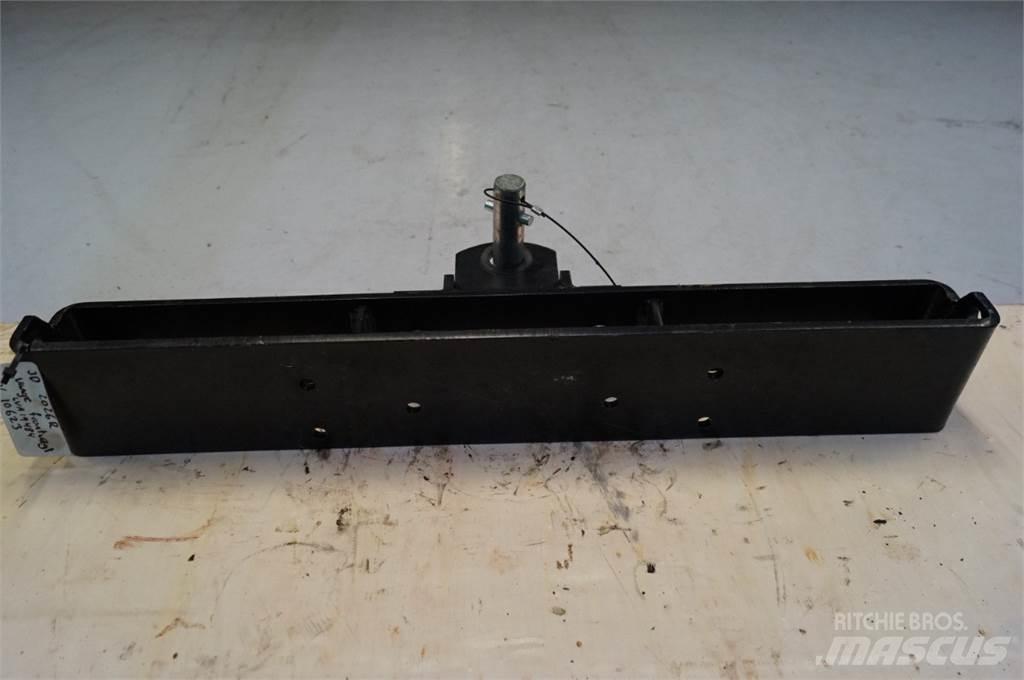 John Deere 2026R Frontgewichte