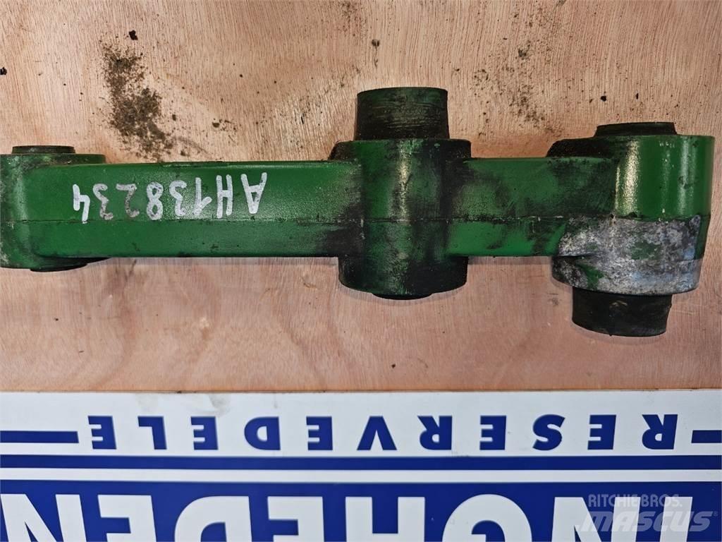 John Deere 2054 Sand- und Salzstreuer