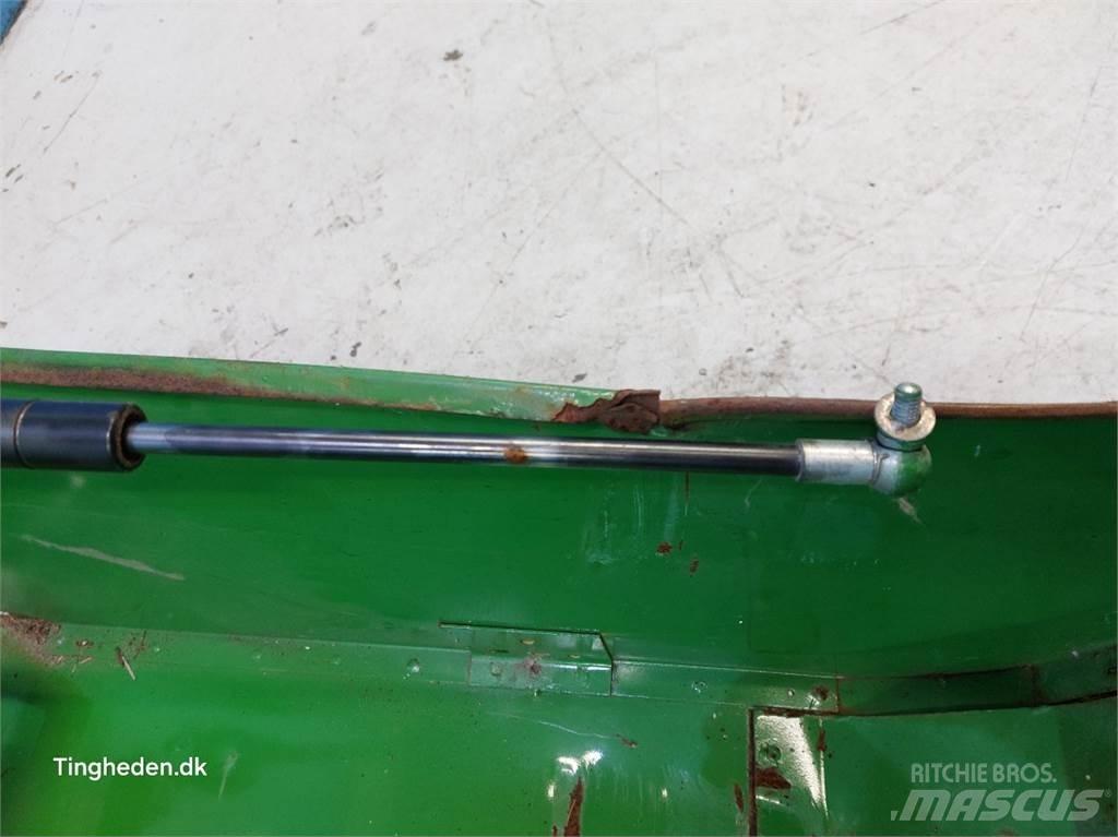 John Deere 590 Siebschaufeln