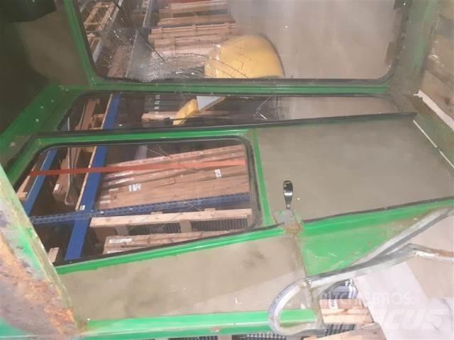 John Deere 955 Kabinen