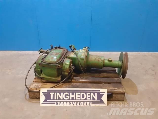 John Deere 955 Getriebe