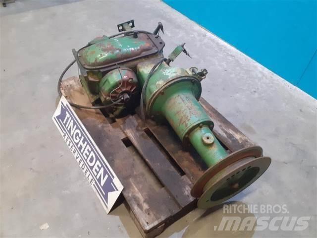 John Deere 955 Getriebe